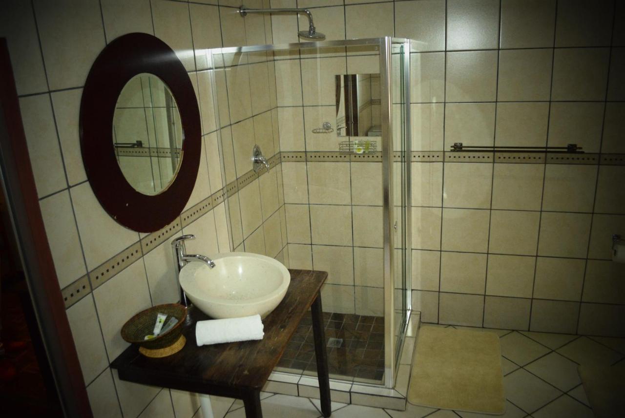 African Moon Corporate House Kempton Park Dış mekan fotoğraf