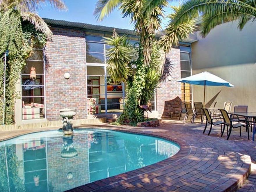 African Moon Corporate House Kempton Park Dış mekan fotoğraf